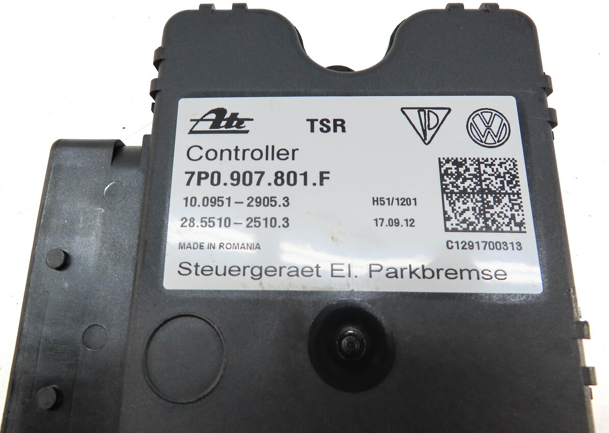Thumbnail 4: 2013 PORSCHE CAYENNE (958) PARKING BRAKE CONTROL MODULE