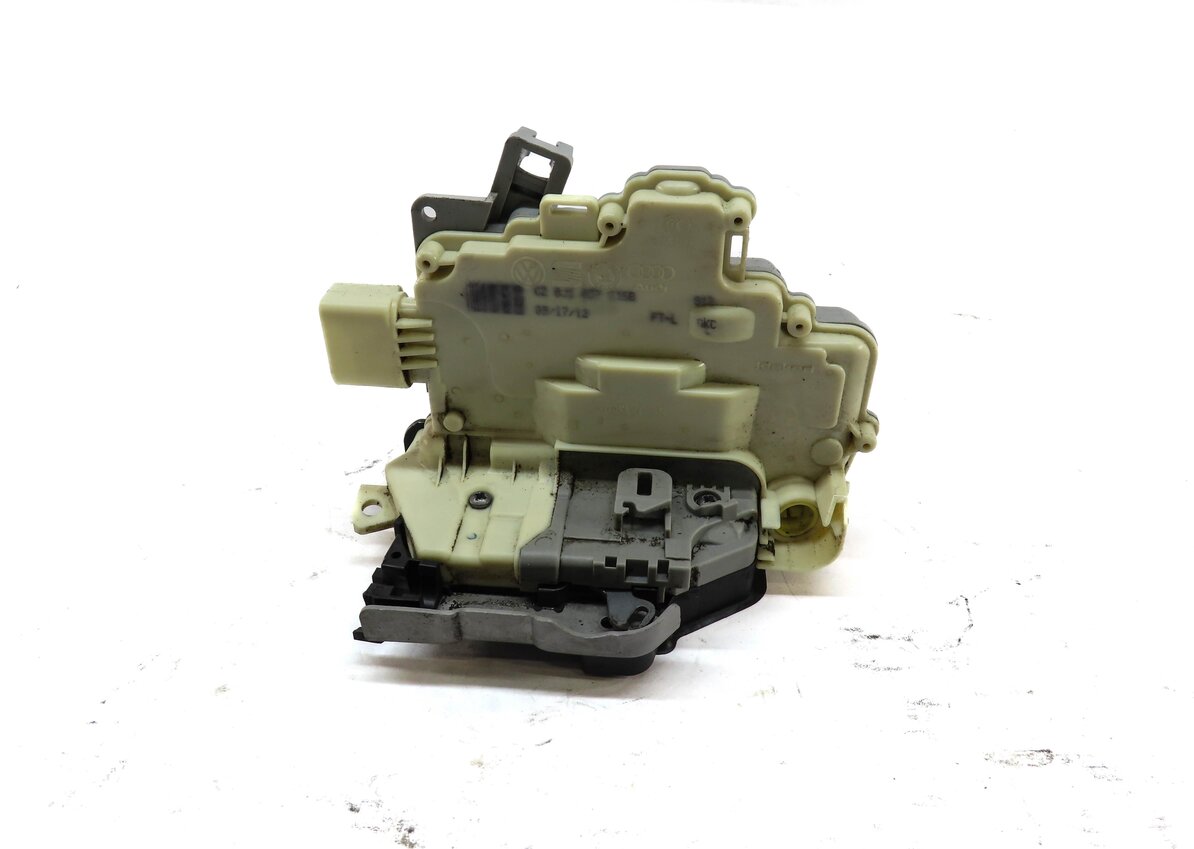 Thumbnail 2: 2011-2018 PORSCHE CAYENNE (958) FRONT LEFT DRIVER DOOR LOCK LATCH ACTUATOR