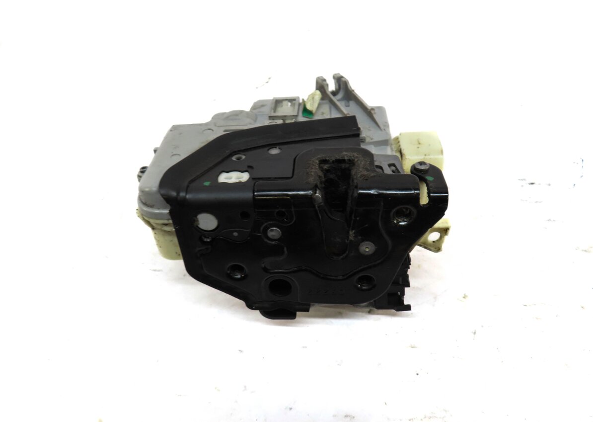 Thumbnail 4: 2011-2018 PORSCHE CAYENNE (958) FRONT LEFT DRIVER DOOR LOCK LATCH ACTUATOR