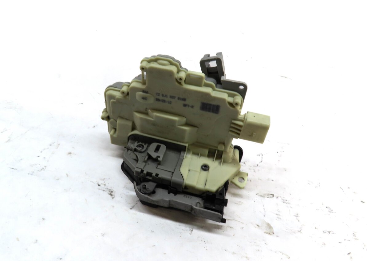 2011-2018 PORSCHE CAYENNE (958) FRONT RIGHT PASSENGER DOOR LOCK LATCH ACTUATOR