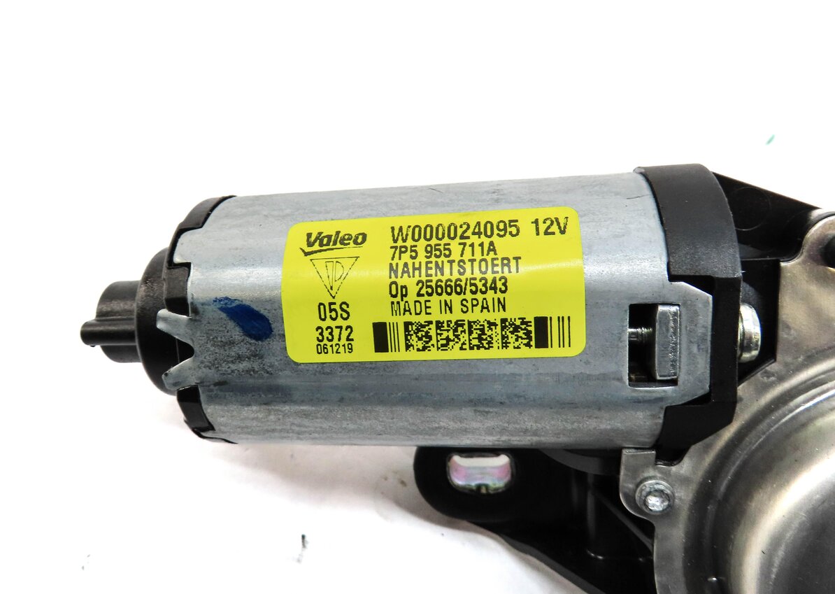 Thumbnail 4: 2011-2018 PORSCHE CAYENNE (958) REAR WIPER MOTOR