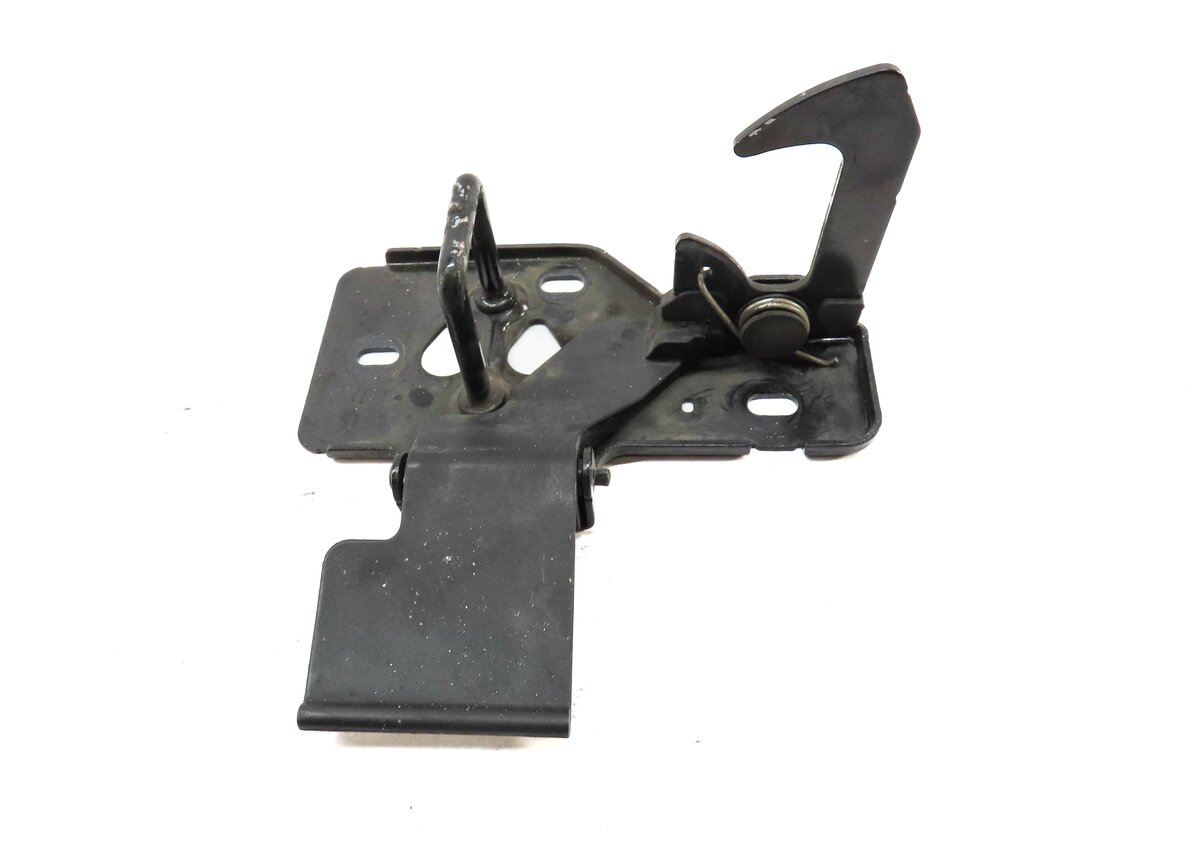 Thumbnail 3: 2013 PORSCHE CAYENNE (958) FRONT HOOD SAFETY LATCH CATCH HOOK