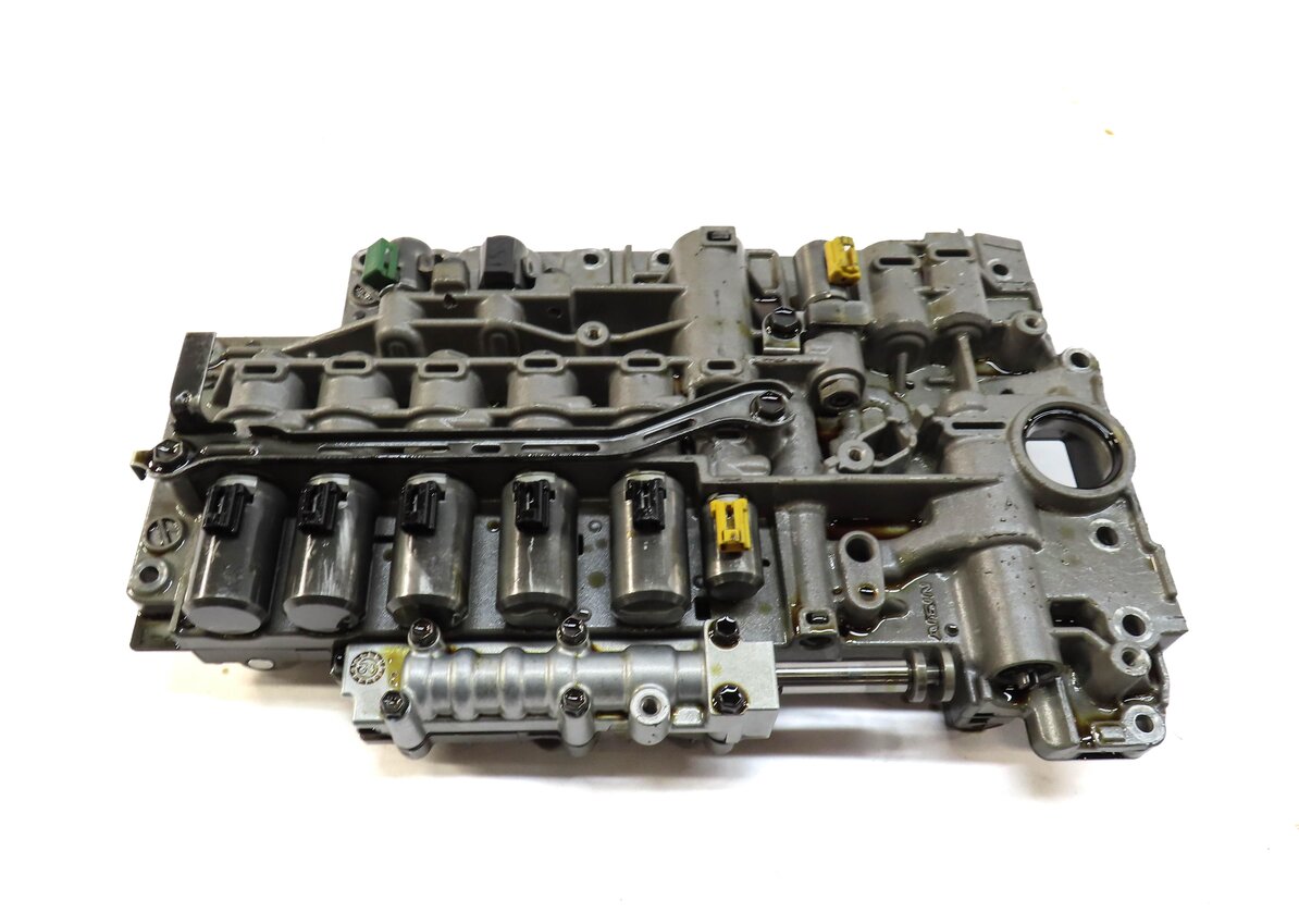 Thumbnail 5: 2011-2018 PORSCHE CAYENNE (958) 3.6L ENGINE A/T AUTOMATIC TRANSMISION VALVE BODY