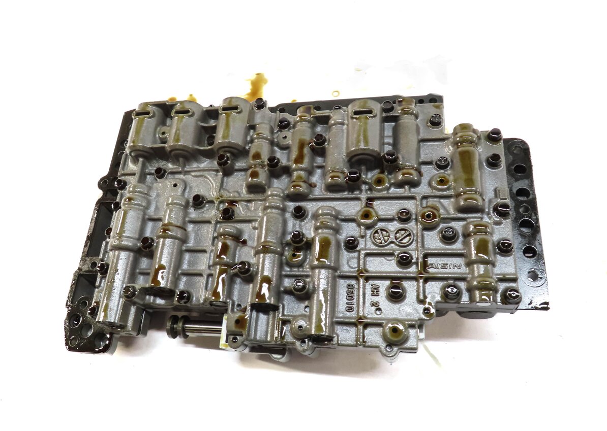 Thumbnail 7: 2011-2018 PORSCHE CAYENNE (958) 3.6L ENGINE A/T AUTOMATIC TRANSMISION VALVE BODY