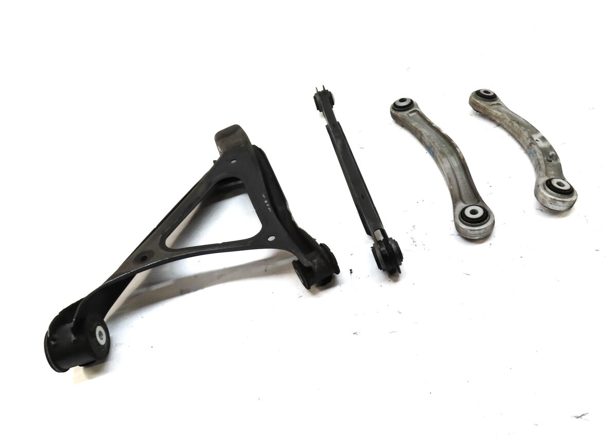 2011-2015 PORSCHE CAYENNE (958) LEFT DRIVER REAR CONTROL ARM SET