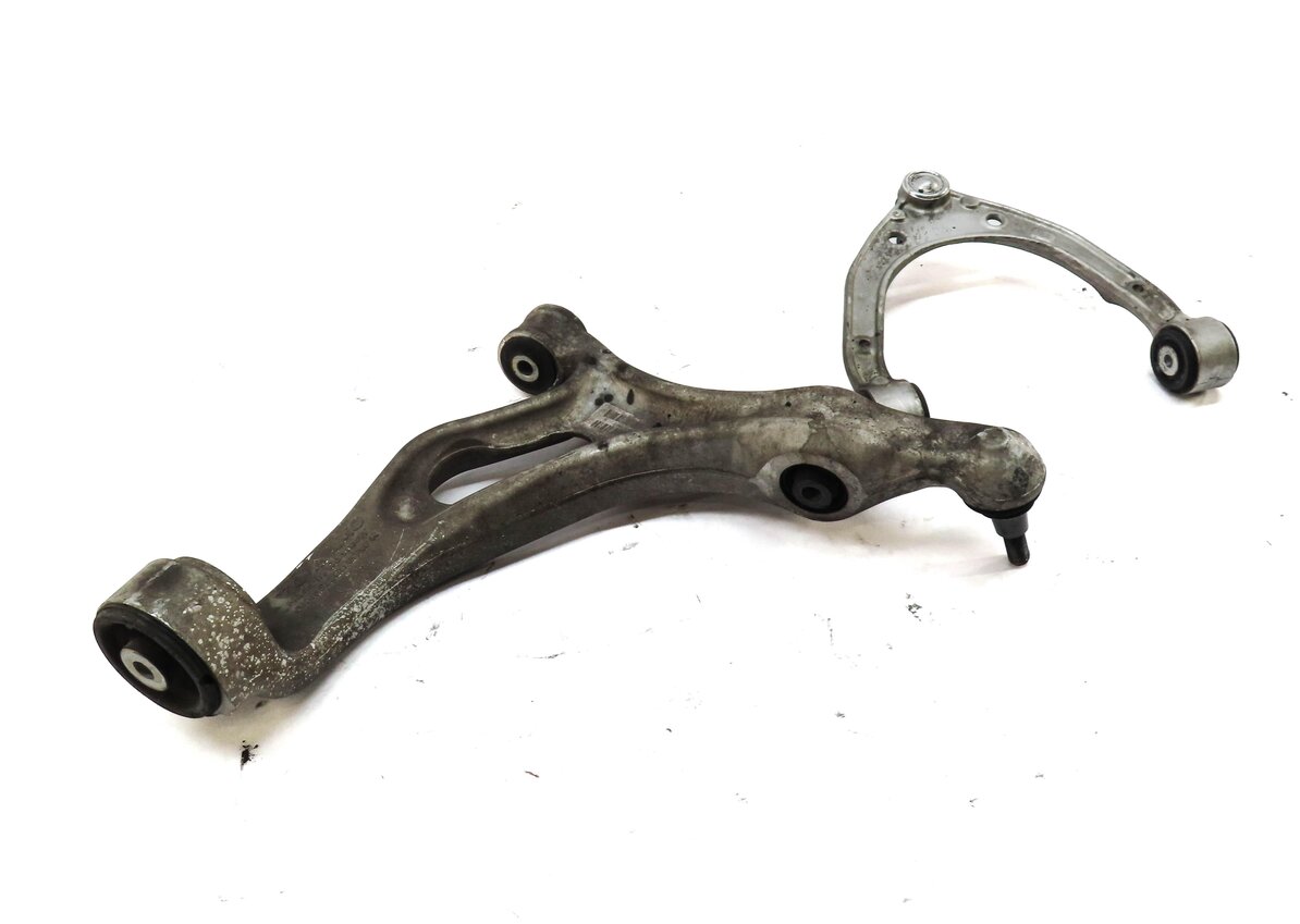 2011-2014 PORSCHE CAYENNE (958) RIGHT FRONT PASSENGER CONTROL ARM SET