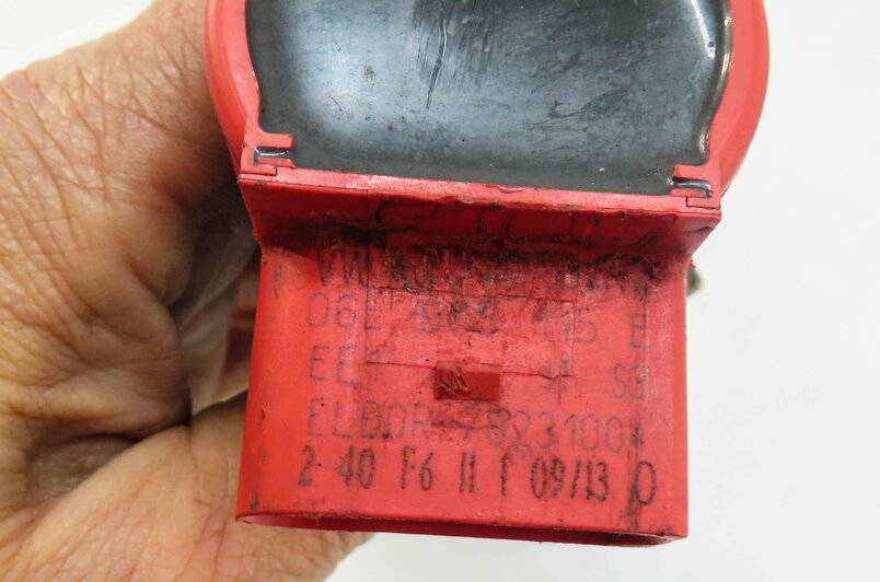 Thumbnail 4: 2005-2017 AUDI A4 S4 A5 S5 A6 S6 A7 A8 Q5 SQ5 Q7 R8 S8 - IGNITION COIL SET 6
