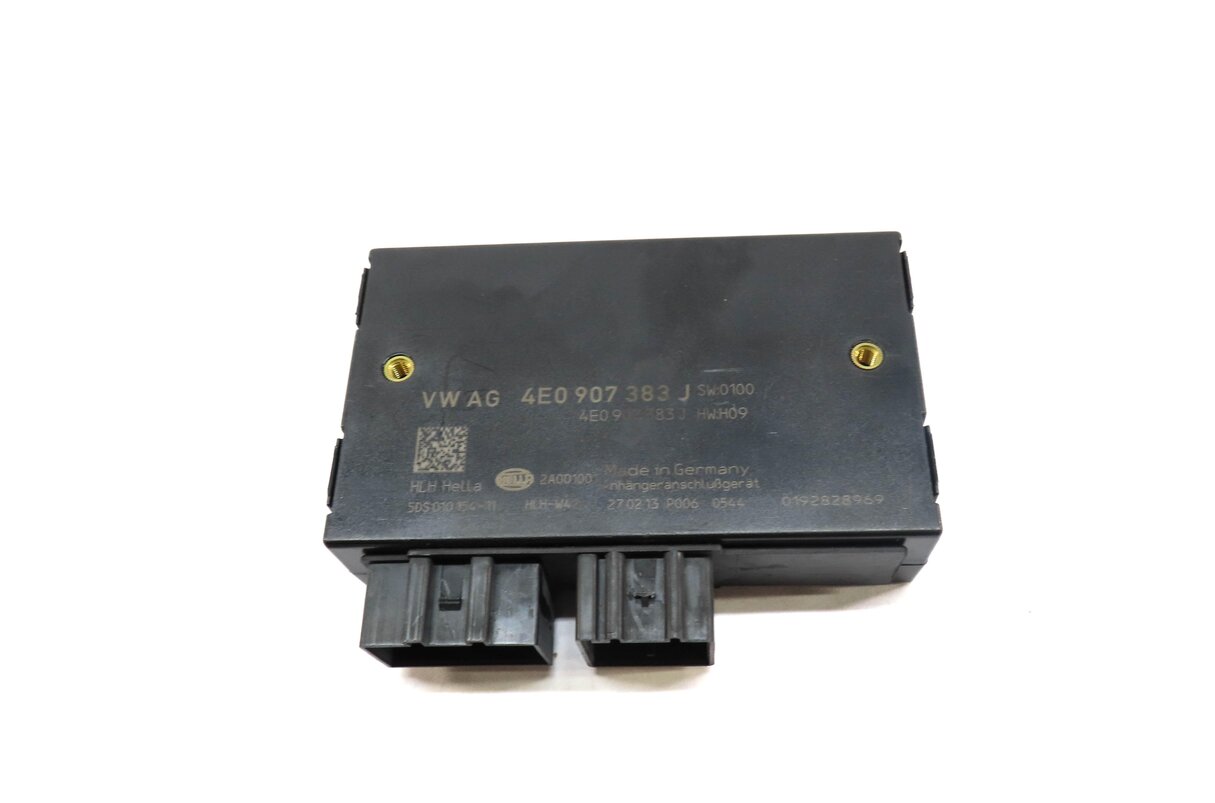 Thumbnail 2: 2007-2015 AUDI Q7 (4L) TRAILER HITCH TOW TOWING CONTROL MODULE