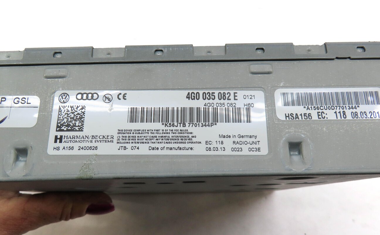 Thumbnail 4: 2013 AUDI Q7 (4L) STEREO RADIO RECEIVER CONTROL MODULE 4G0035082E