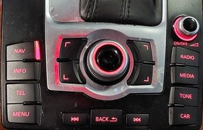 Thumbnail 2: 2012-2015 AUDI Q7 (4L) RADIO STEREO CENTER CONSOLE MMI MEDIA CONTROL PANEL