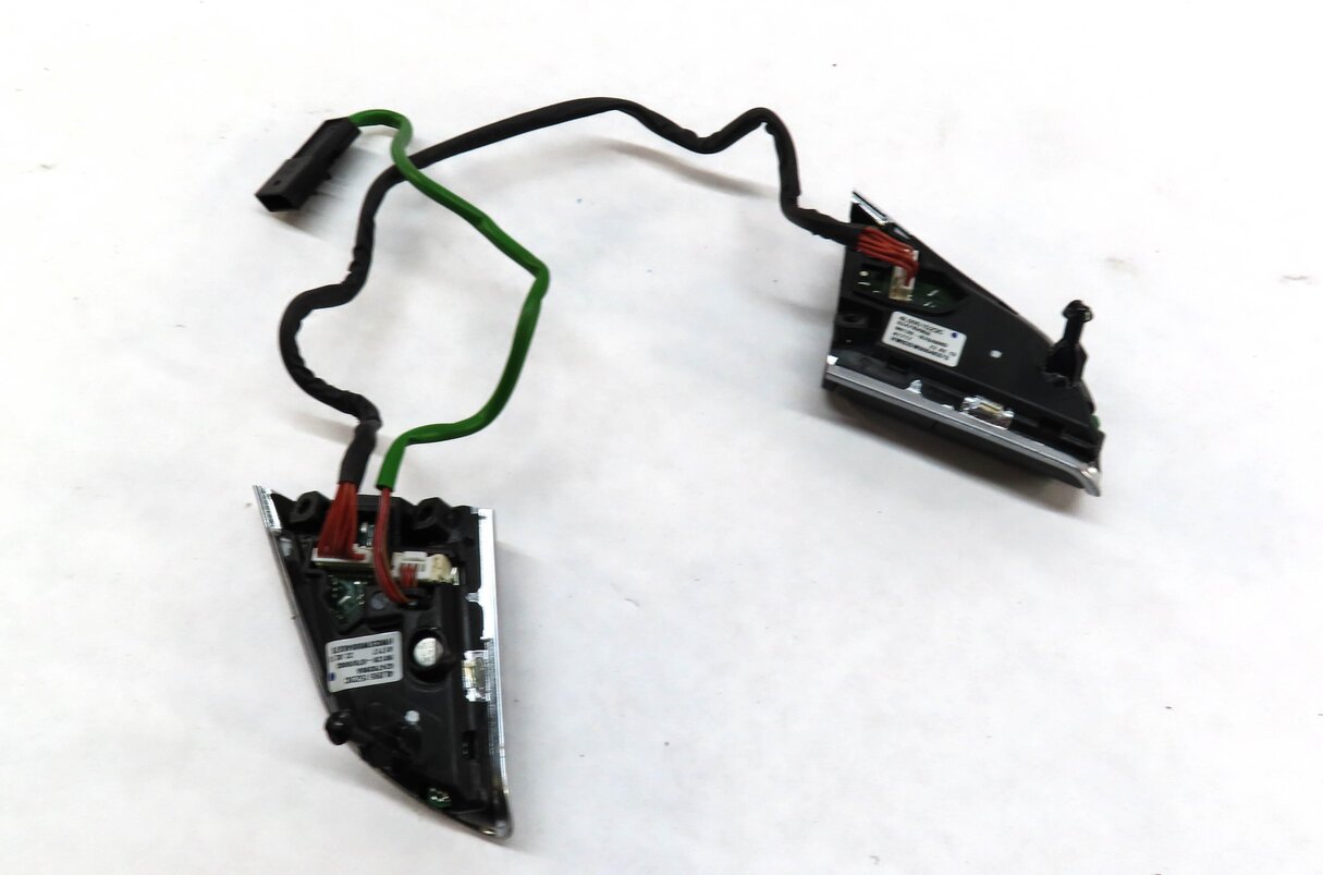 Thumbnail 6: 2013 AUDI Q7 (4L) LEFT & RIGHT STEERING WHEEL MULTIFUNCTION SWITCH SET OF 2