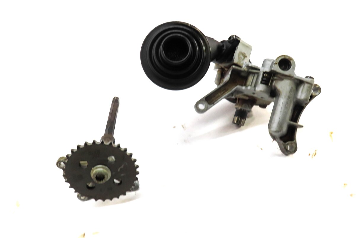 2013 AUDI Q7 (4L) 3.0L ENGINE (CTWB) ENGINE OIL PUMP 06E115105