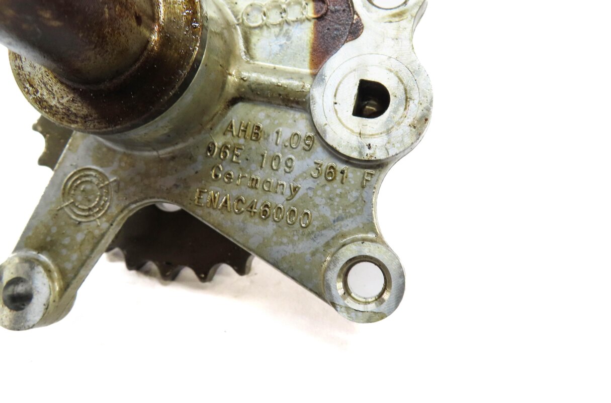 Thumbnail 6: 2013 AUDI Q7 (4L) 3.0L ENGINE (CTWB) ENGINE OIL PUMP 06E115105