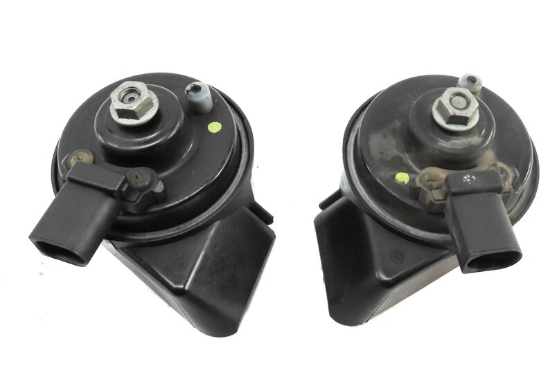 Thumbnail 3: 2007-2015 AUDI Q7 R8 (4L 4S) HIGH & LOW TONE HORN SET-2