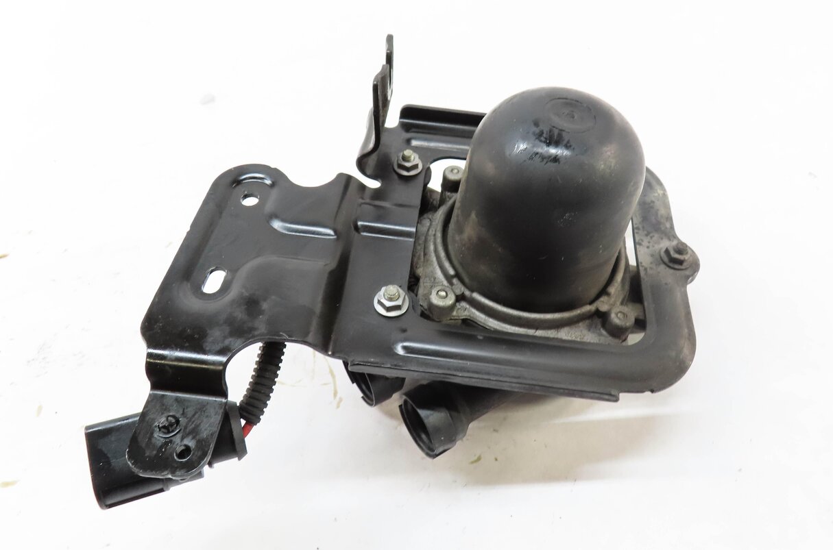 Thumbnail 5: 2013 AUDI Q7 (4L) 3.0L ENGINE (CTWB) SECONDARY AIR INJECTION PUMP 7L0906287A