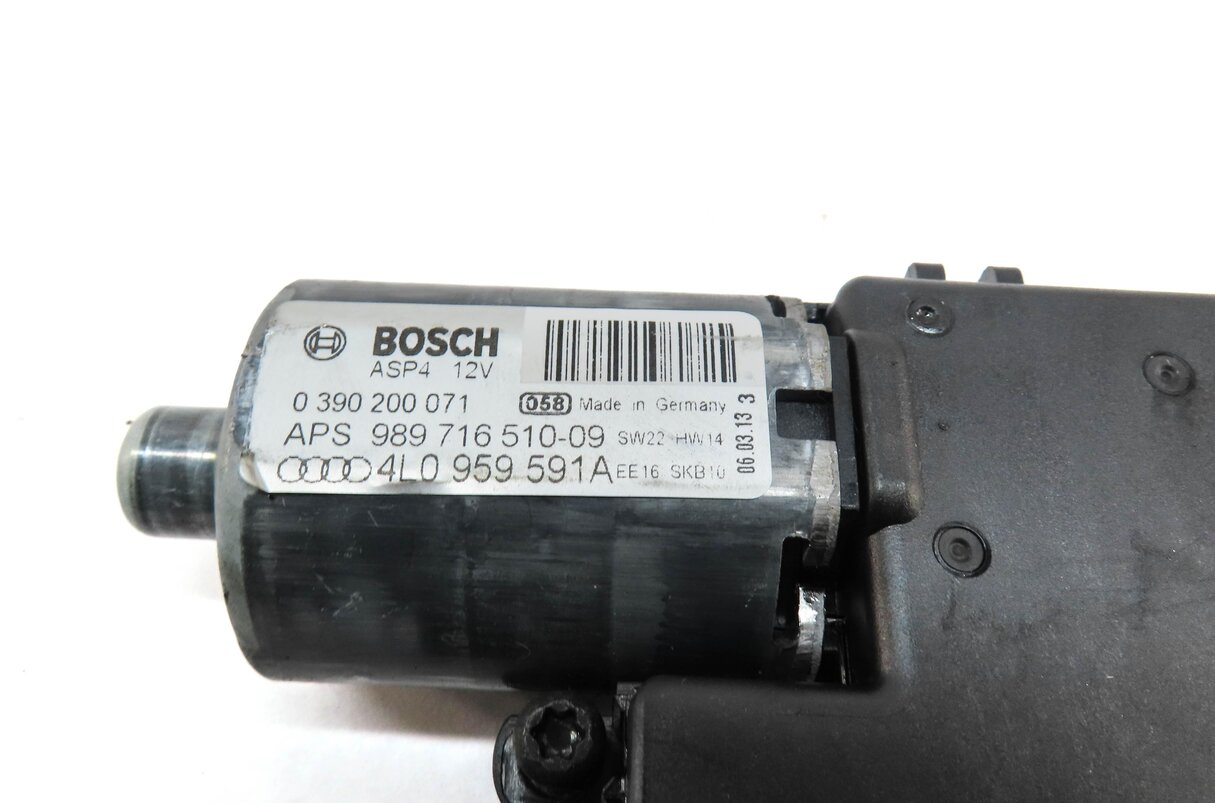 Thumbnail 5: 2007-2014 AUDI Q7 (4L) SUNROOF MOTOR SUN ROOF SUNSHADE SHADE WINDOW MOTOR