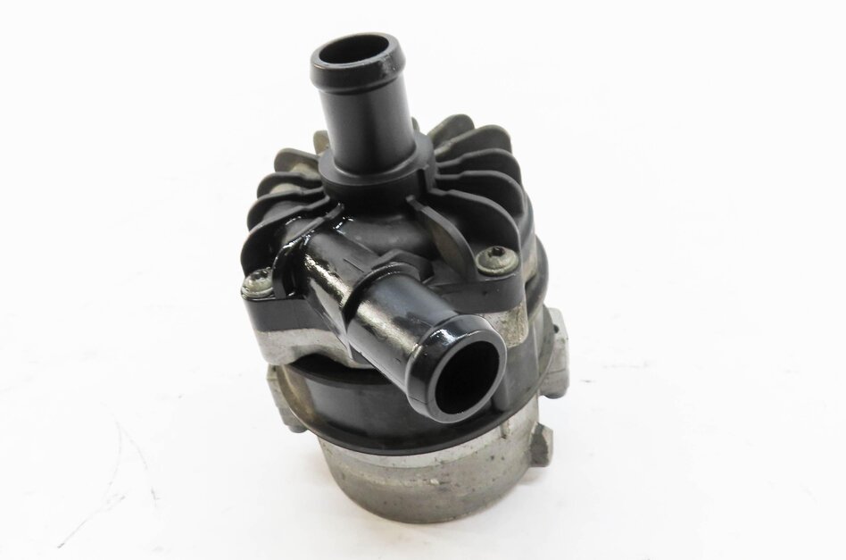 Thumbnail 2: 2013 AUDI Q7 (4L) 3.0L ENGINE (CTWB) ELECTRIC COOLANT WATER PUMP 8K0965567