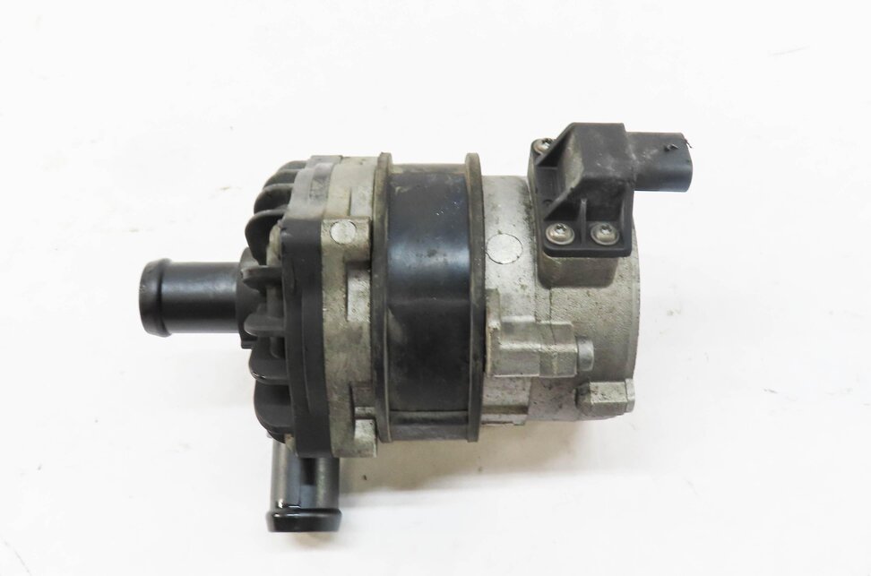 Thumbnail 3: 2013 AUDI Q7 (4L) 3.0L ENGINE (CTWB) ELECTRIC COOLANT WATER PUMP 8K0965567