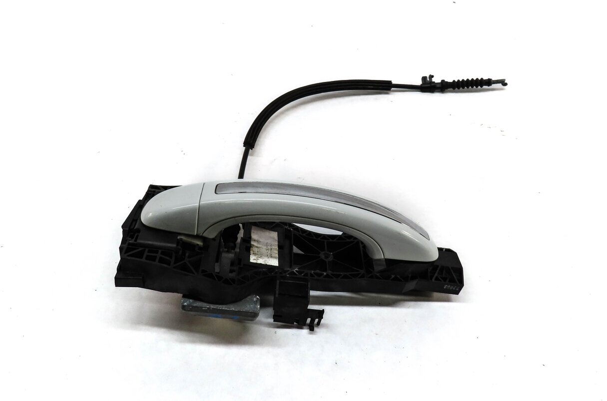 Thumbnail 2: 2007-2015 AUDI Q7 (4L) LEFT SIDE REAR EXTERIOR DOOR HANDLE (WHITE)