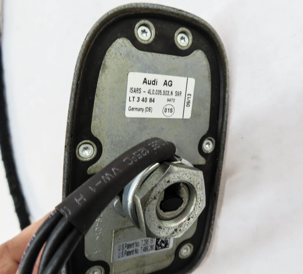 Thumbnail 5: 12-15 AUDI Q7 (4L) RADIO STEREO GPS NAVIGATION SHARK FIN ANTENNA (WHITE 2Y)