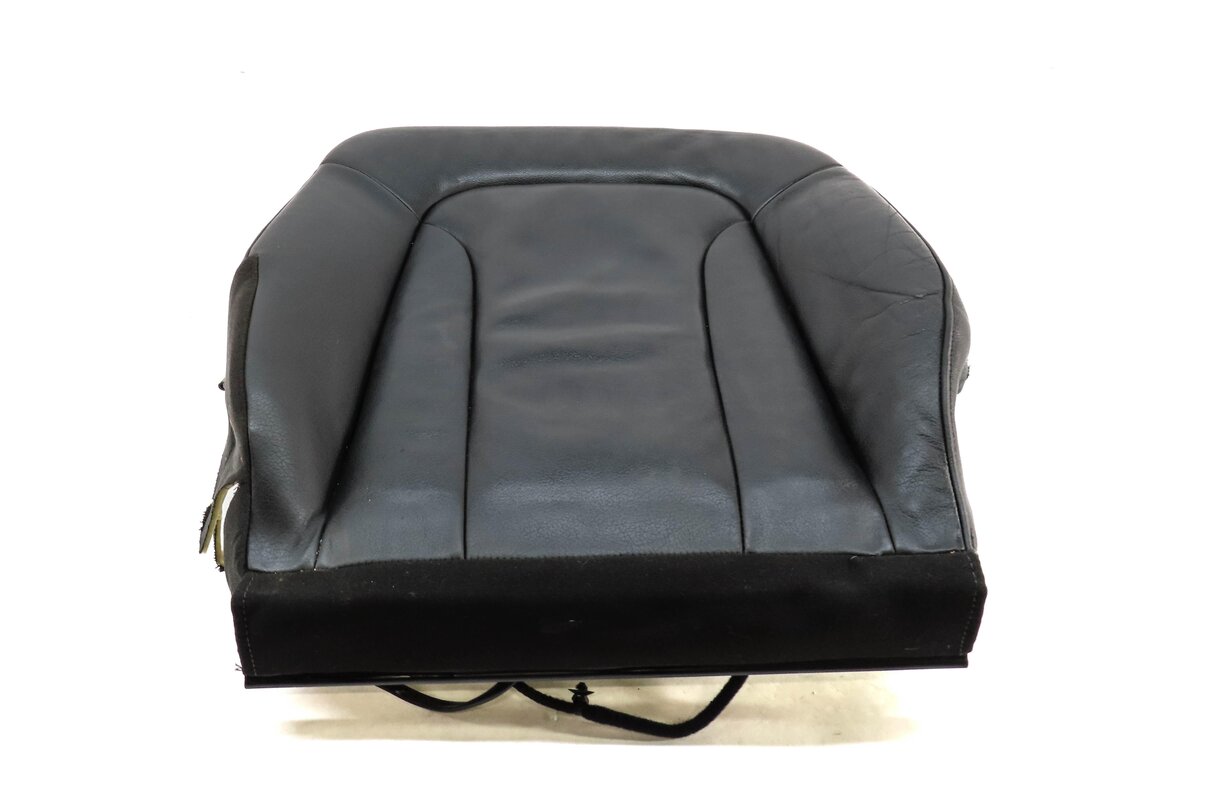 Thumbnail 3: 2013 AUDI Q7 (4L) FRONT RIGHT PASSENGER SEAT LOWER SEAT CUSHION w/ HEAT (BLACK)