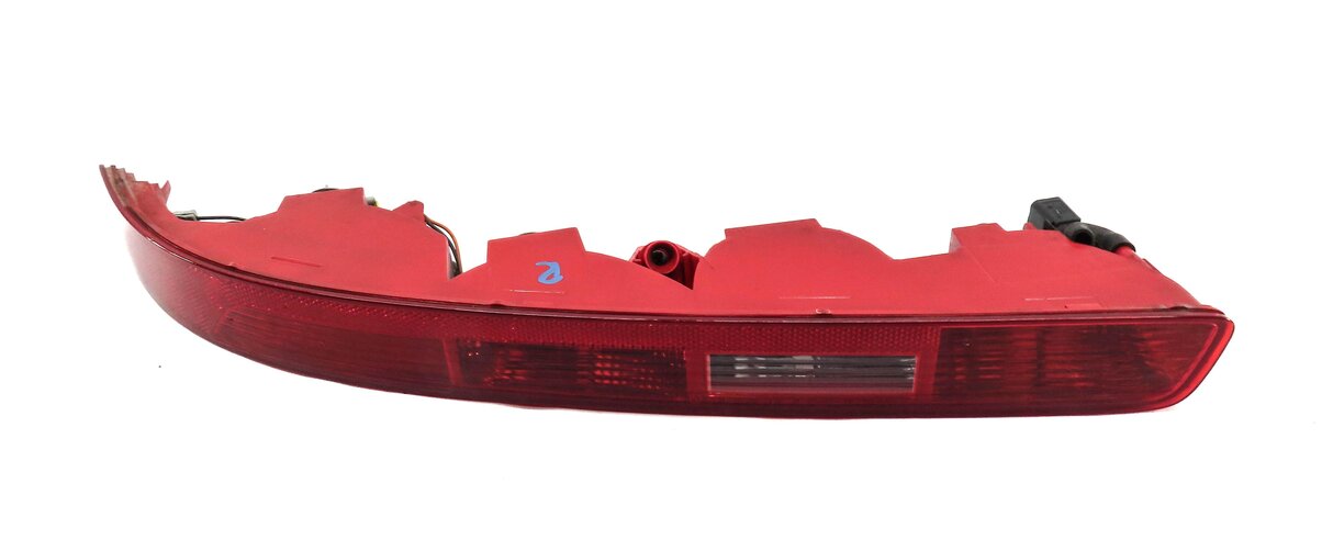 2007-2015 AUDI Q7 (4L) RIGHT PASSENGER REAR BUMPER LOWER TAILLIGHT LIGHT LAMP
