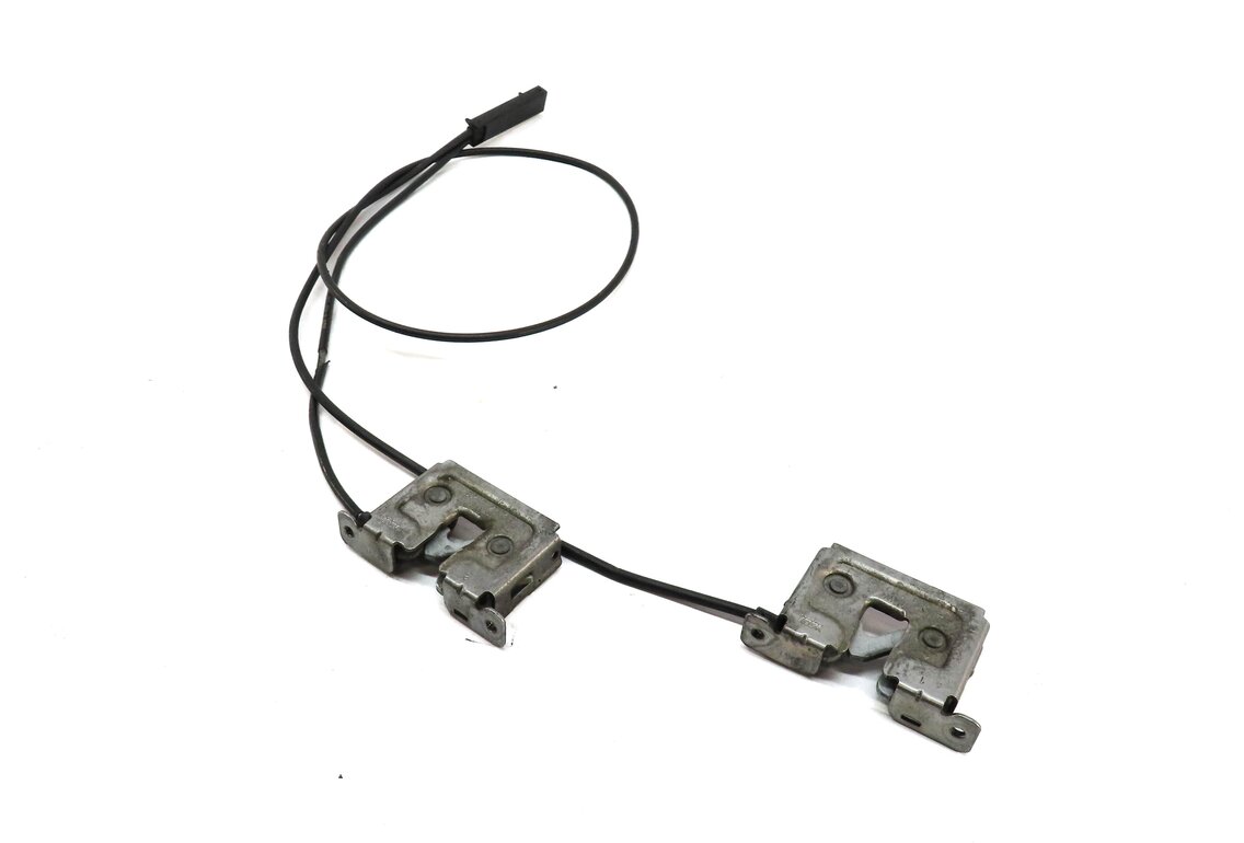 2008 BMW 535i (E60) HOOD LEFT & RIGHT LOWER LATCH SET OF 2 w/ CABLE 7115223