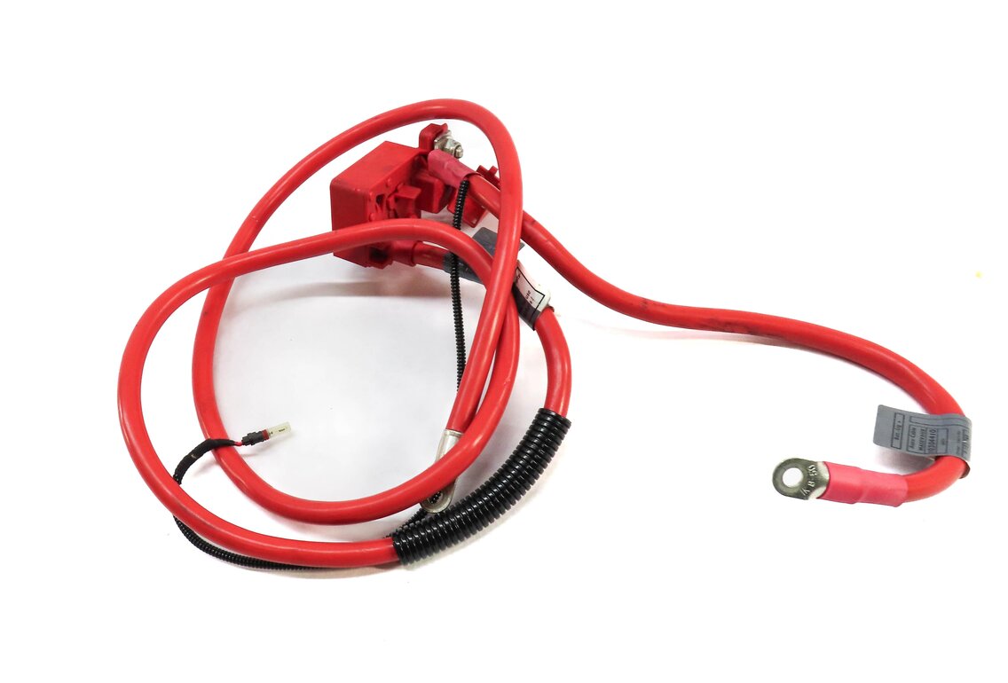Thumbnail 2: 2008 BMW 535i (E60) POSITIVE BATTERY CABLE w/ TERMINAL (CUT END) 9127768