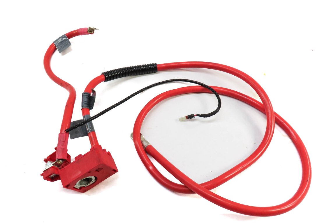 Thumbnail 3: 2008 BMW 535i (E60) POSITIVE BATTERY CABLE w/ TERMINAL (CUT END) 9127768