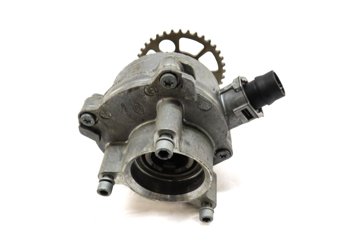 Thumbnail 3: 2008 BMW 535i (E60) 3.0T N54 ENGINE BRAKE VACUUM PUMP 11417516128