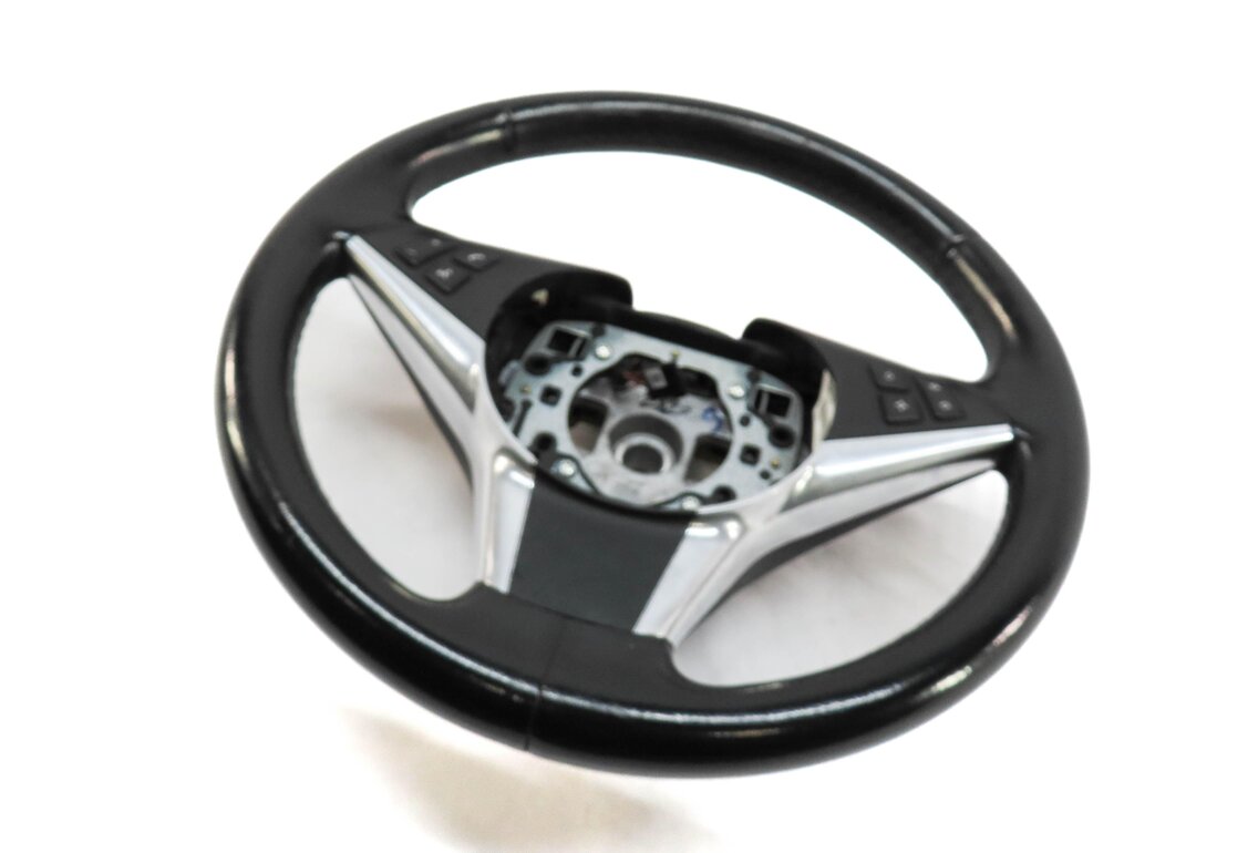 Thumbnail 1: 06-10 BMW 5 6 SERIES E60 E63 SPORT STEERING WHEEL w/ SWITCH BUTTONS (BLACK)