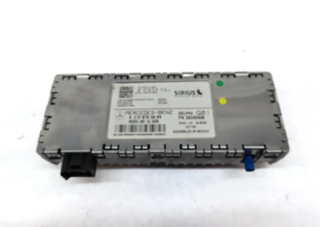 Thumbnail 2: 13-16 MERCEDES C117 C218 R172 W212 W463 X166 X204 SIRIUS SATELLITE RADIO MODULE