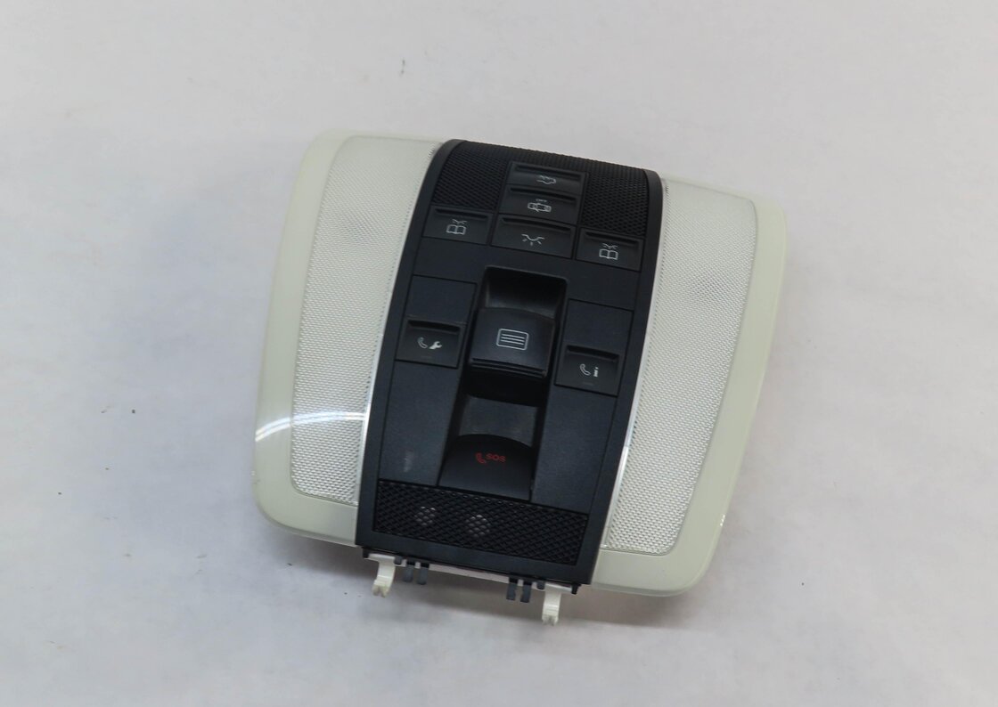 2014 MERCEDES C250 (W204) FRONT ROOF MAP READING DOME LIGHT LAMP (WHITE & BLACK)