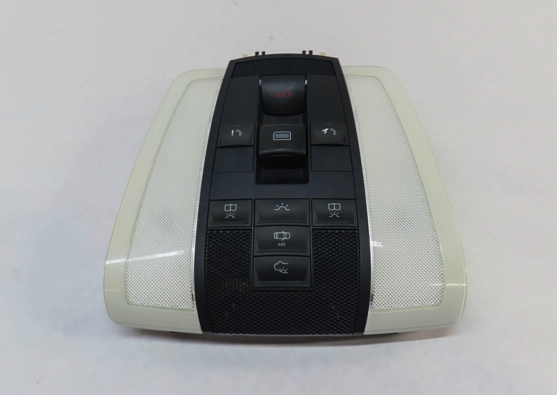 Thumbnail 4: 2014 MERCEDES C250 (W204) FRONT ROOF MAP READING DOME LIGHT LAMP (WHITE & BLACK)