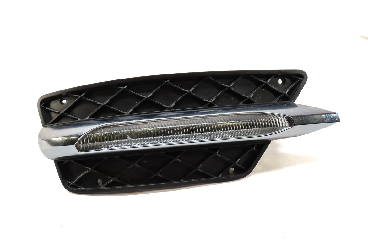Thumbnail 2: 2012-2015 MERCEDES C250 C350 E350 E550 SLK250 SLK350 - RIGHT LED FOGLIGHT LAMP