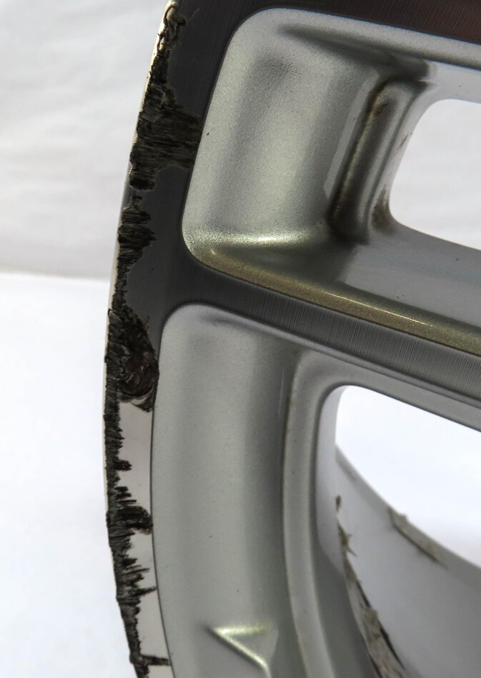 Thumbnail 4: 08-15 MERCEDES BENZ C-CLASS (W204) REAR - 18x8.5 AMG 5 DOUBLE SPOKE WHEEL RIM