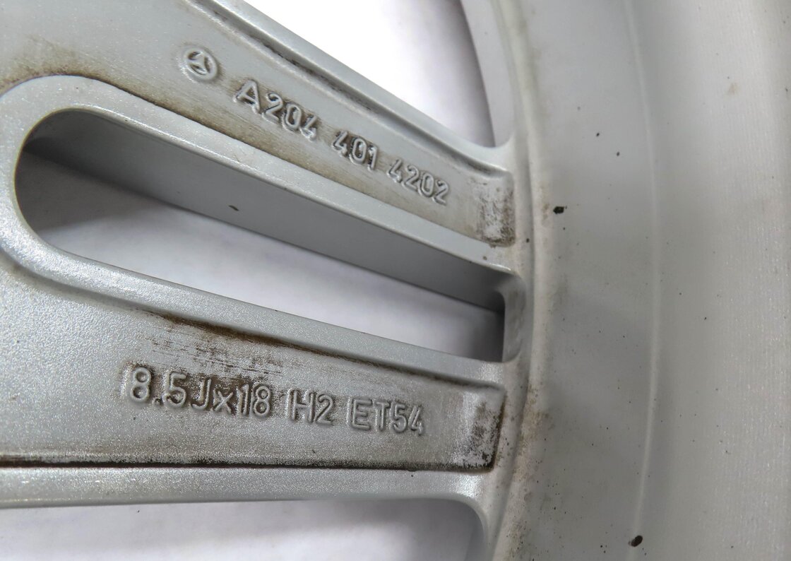 Thumbnail 8: 08-15 MERCEDES BENZ C-CLASS (W204) REAR - 18x8.5 AMG 5 DOUBLE SPOKE WHEEL RIM