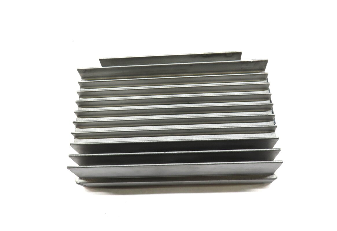 Thumbnail 2: 2011 BMW X3 (F25) LEAR HIFI AUDIO STEREO RADIO SYSTEM AMPLIFIER AMP (THRU 2/11)