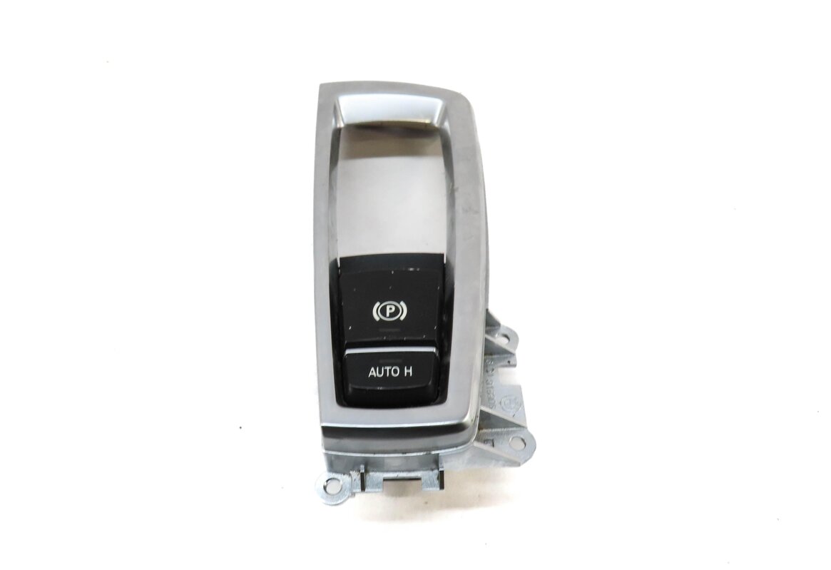 Thumbnail 2: 2011 BMW X3 (F25) EMERGENCY HILL PARKING E-BRAKE ON OFF SWITCH BUTTON w/ TRIM