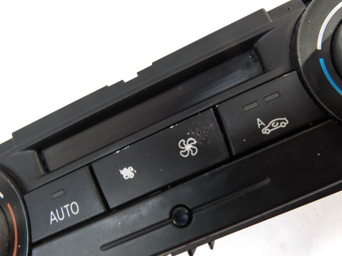 Thumbnail 6: 2011-2014 BMW X3 (F25) FRONT HEATER A/C TEMPERATURE CLIMATE CONTROL PANEL