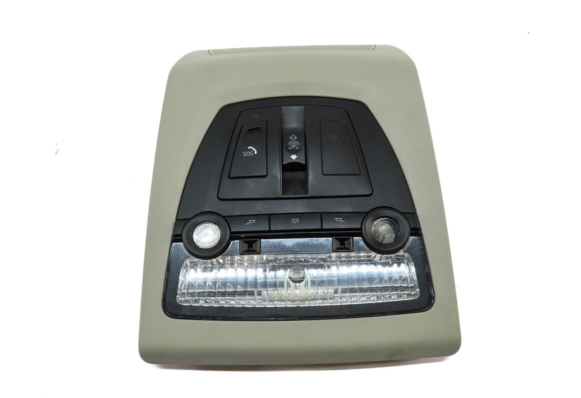 Thumbnail 3: 2011 BMW X3 (F25) FRONT CENTER ROOF PRIMARY DOME LIGHT ASSEMBLY (GRAY)