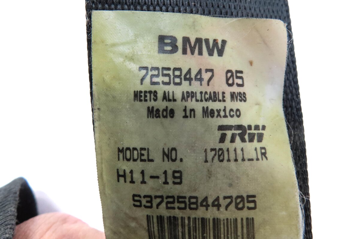 Thumbnail 4: 2011 BMW X3 (F25) REAR LEFT SECOND ROW SEATBELT RETRACTOR (BLACK) 72117258447
