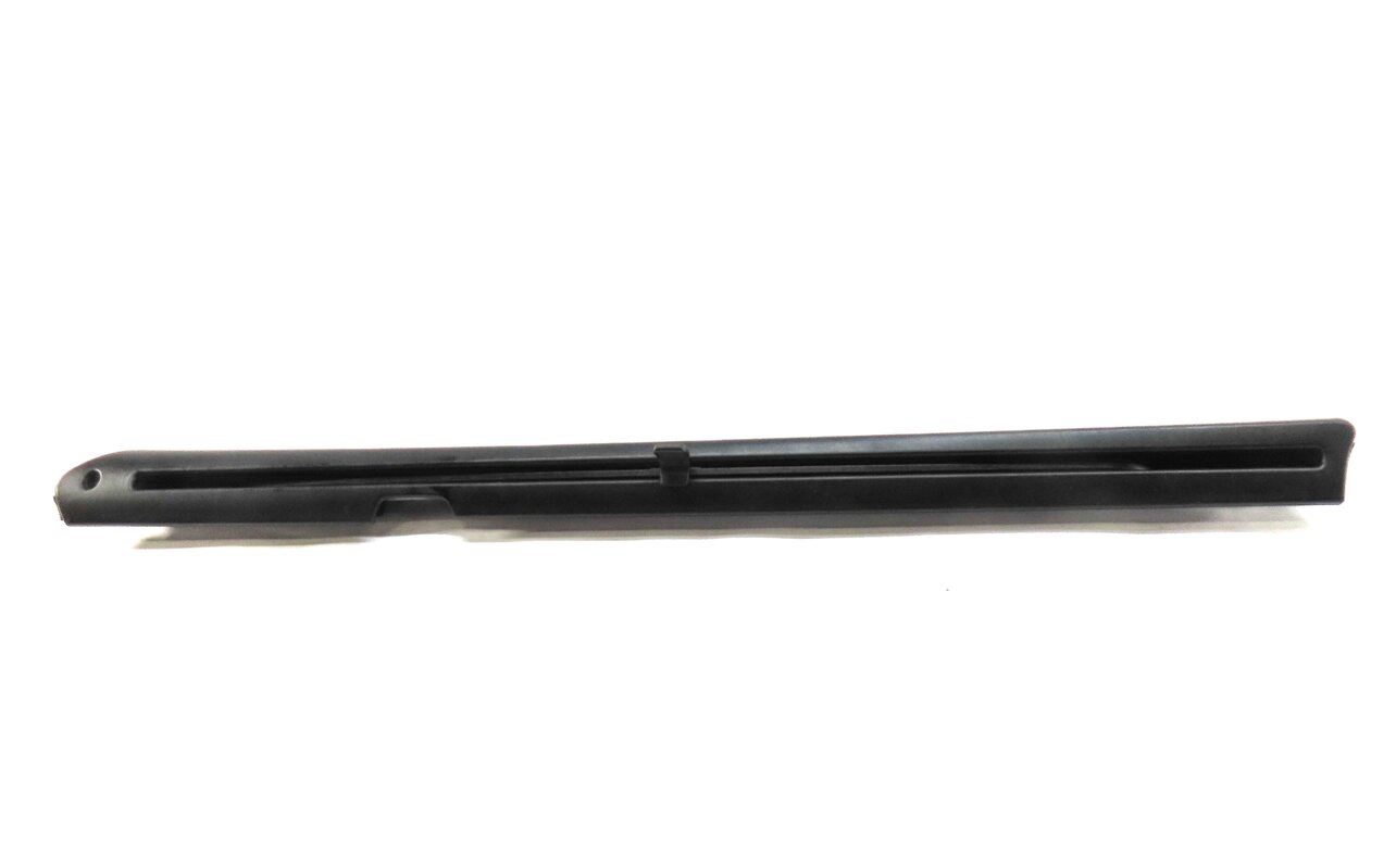 Thumbnail 2: 2011-2017 BMW X3 (F25) RIGHT SIDE REAR DOOR RETRACTABLE WINDOW SHADE UV SCREEN