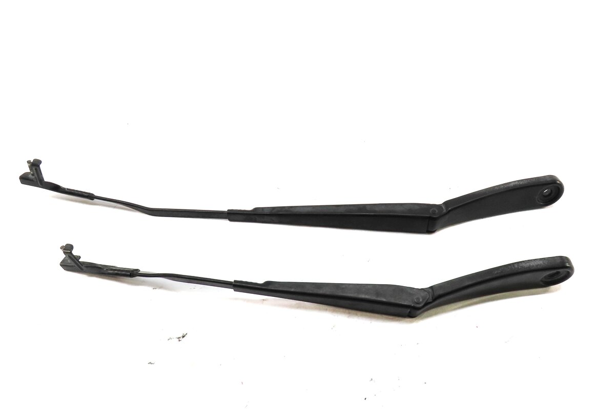Thumbnail 2: 2011-2019 BMW X3 X4 (F25 F26) FRONT LEFT & RIGHT WINDSHIELD WIPER ARM SET