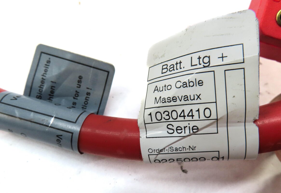 Thumbnail 4: 2011 BMW X3 (F25) POSITIVE BATTERY CABLE 61129225099