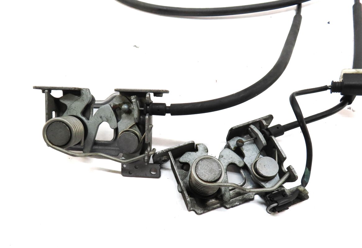 Thumbnail 4: 2011 BMW X3 (F25) LEFT & RIGHT HOOD LATCH SET 2 w/ CABLE 51237210731