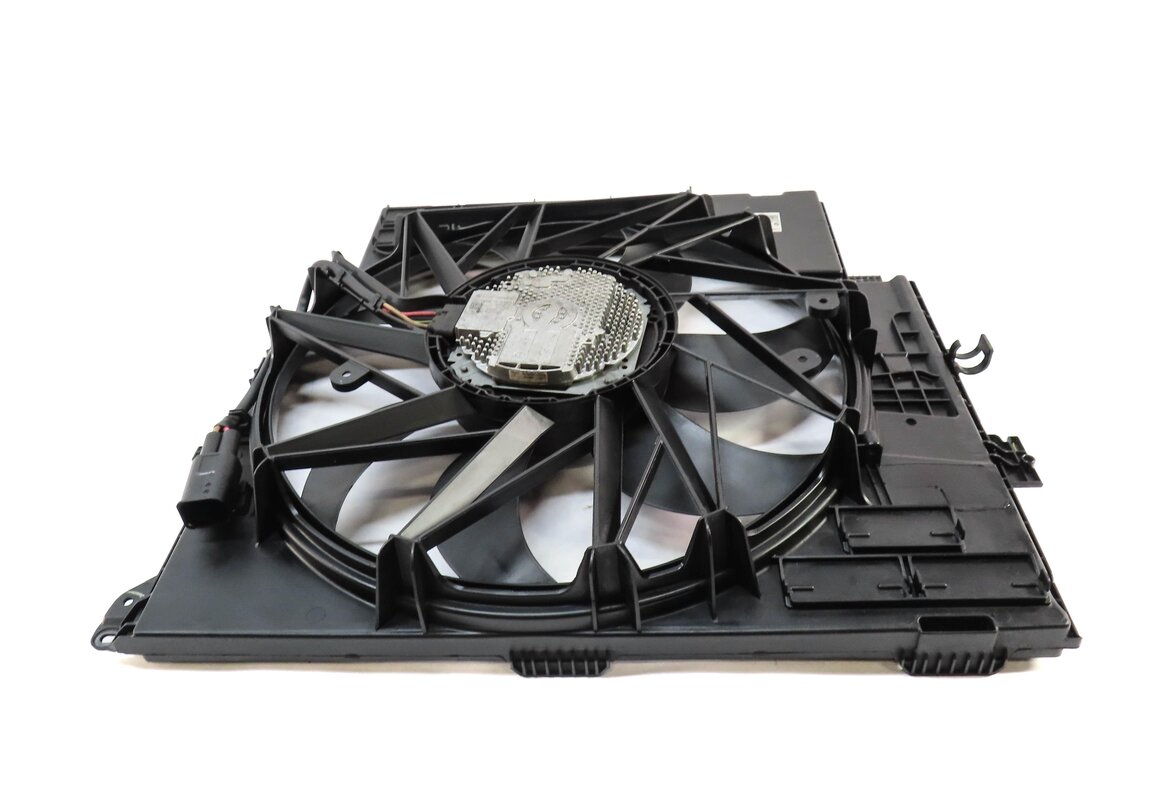 Thumbnail 5: 11-18 BMW X3 X4 (F25 F26) 3.0L N55 TURBO ENGINE 600 WATT RADIATOR COOLING FAN