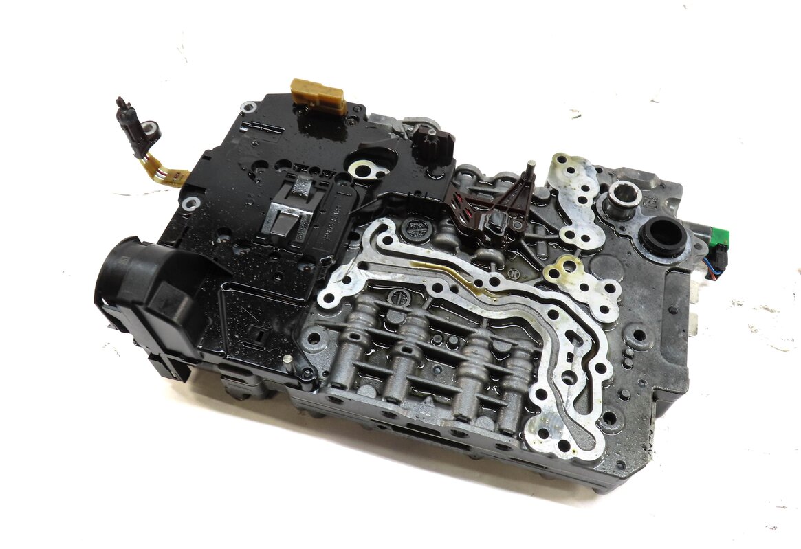 2011-2014 BMW X3 (F25) A/T 35iX 8HP-45 8 SPEED AUTOMATIC TRANSMISSION VALVE BODY