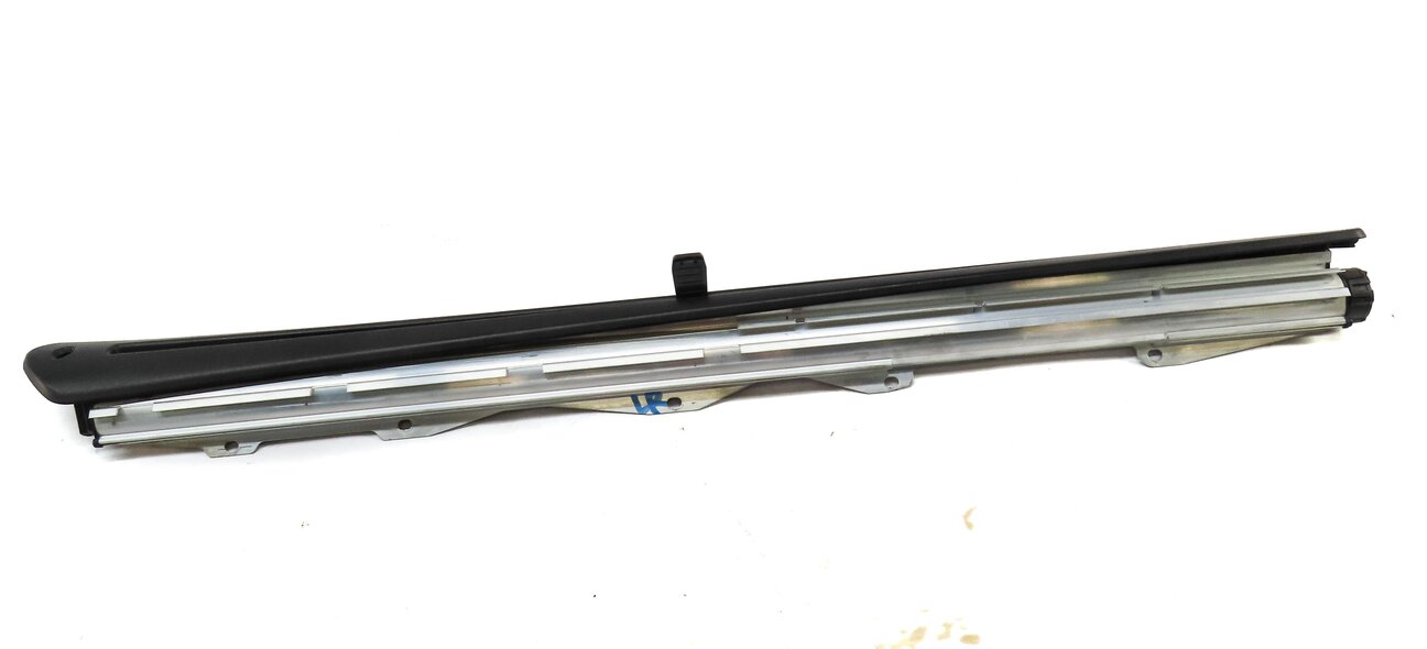 Thumbnail 4: 2011-2017 BMW X3 (F25) LEFT SIDE REAR DOOR RETRACTABLE WINDOW SHADE UV SCREEN