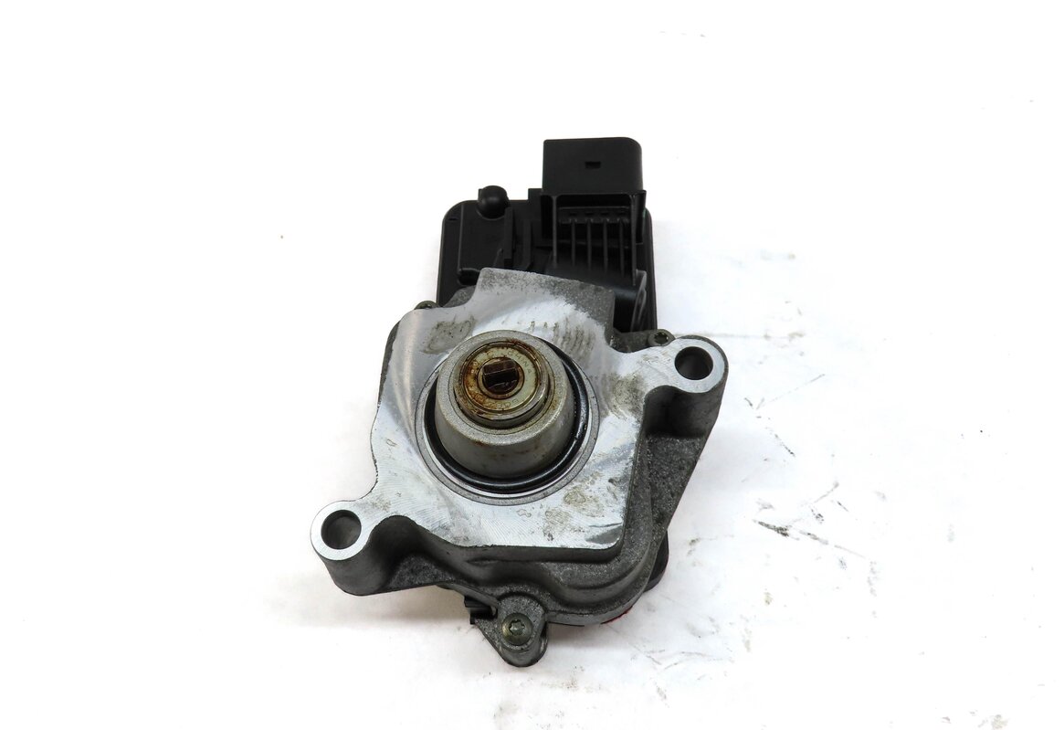 Thumbnail 3: 10-19 BMW 2 3 4 5 6 7 X3 X4 X5 X6 (F10 F15 F16 F22 F30 F32) TRANSFER CASE MOTOR